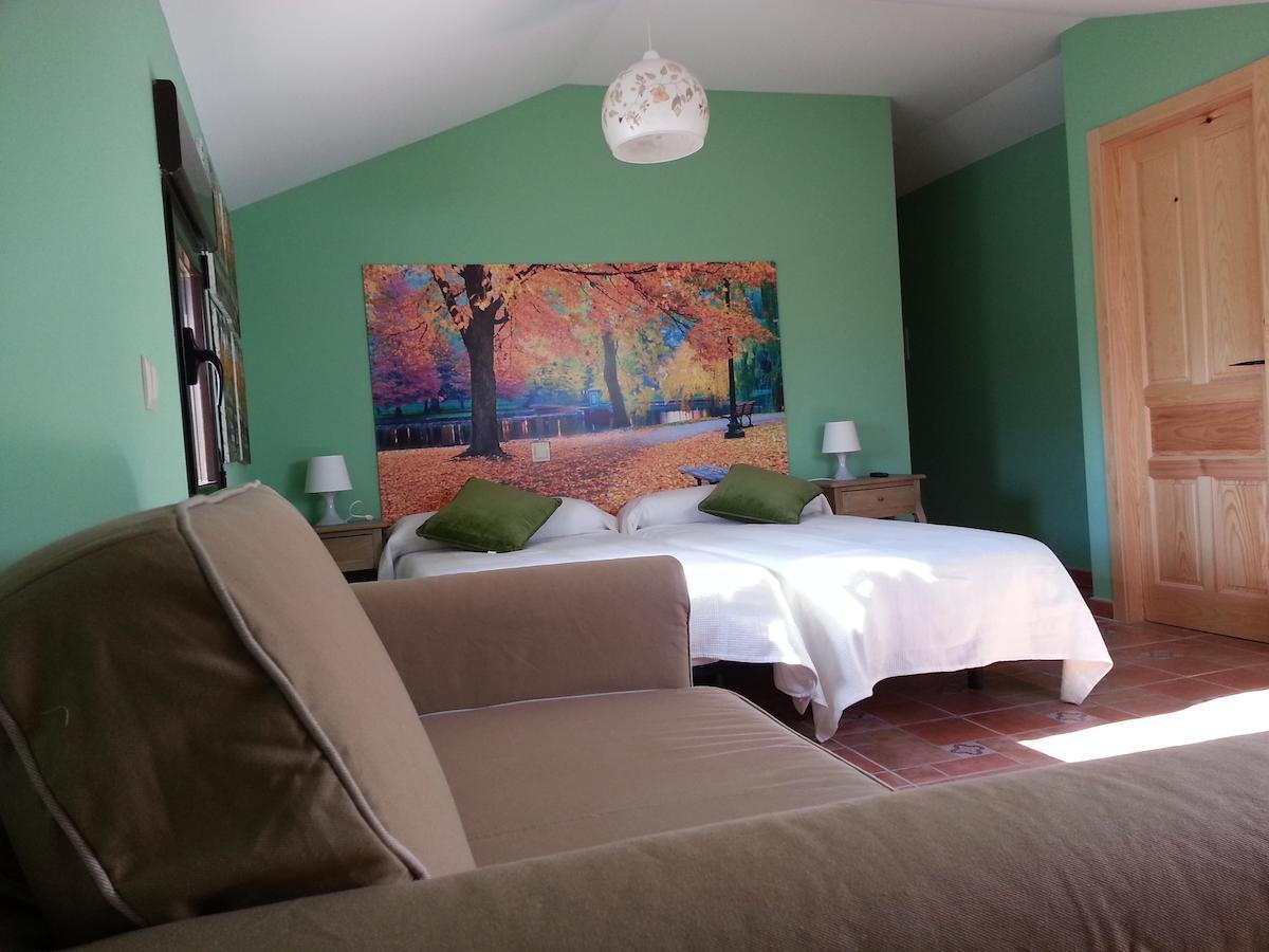 Hotel Rural La Casa Del Tio Telesforo Трескасас Номер фото